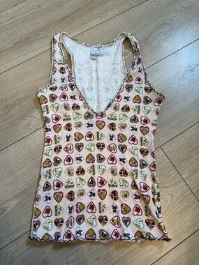 CHANEL 2006 Valentines Pink Heart-Print V-Neck Tank Top